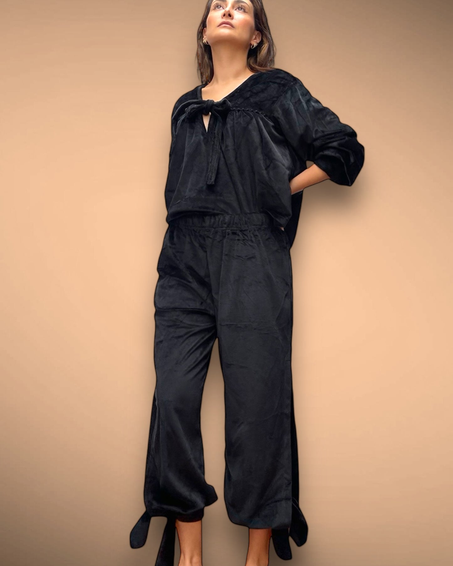 SET LOUNGE VELVELT NEGRO