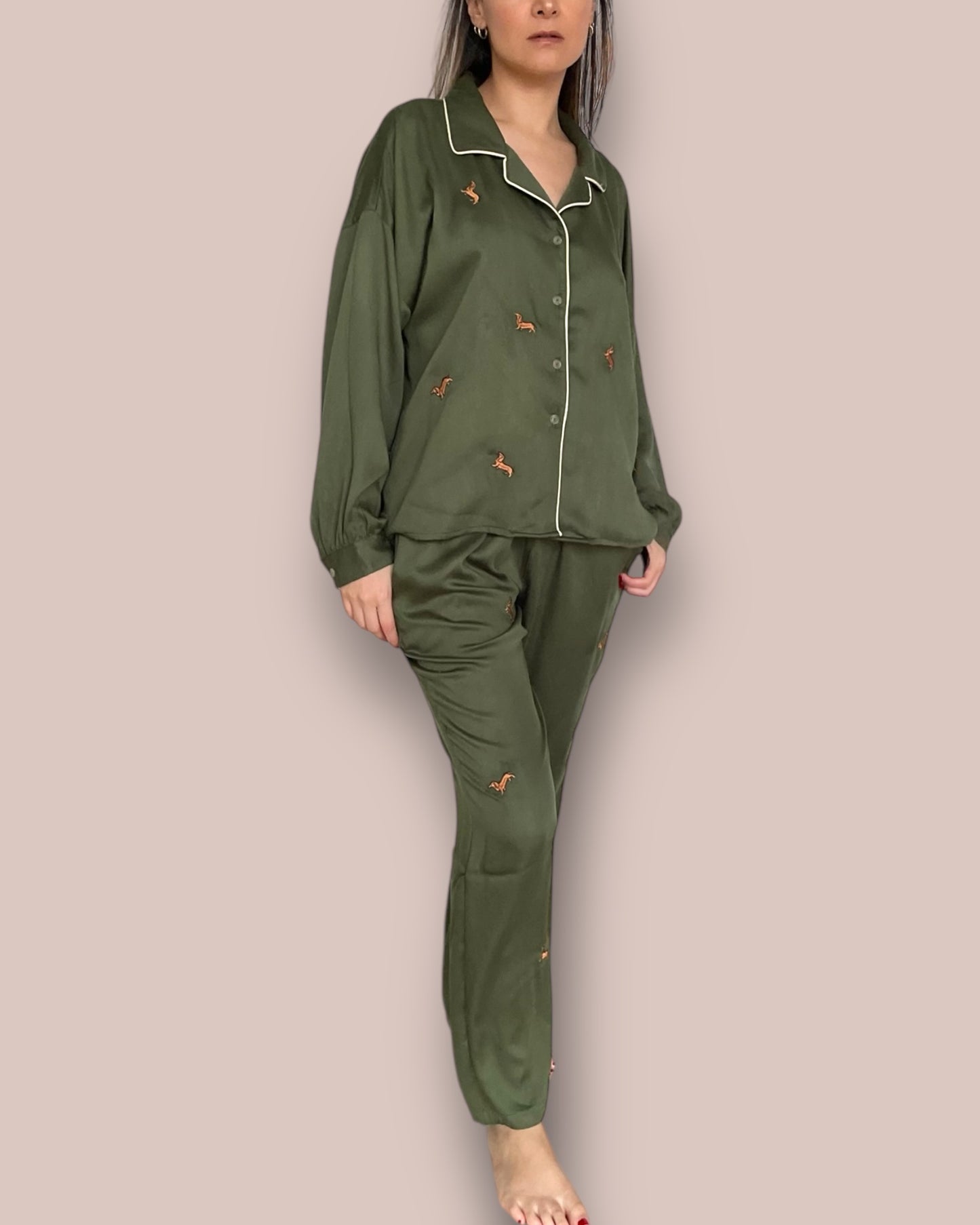 SET PJ PANTALON + CAMISA SALCHICHA VERDE OLIVA